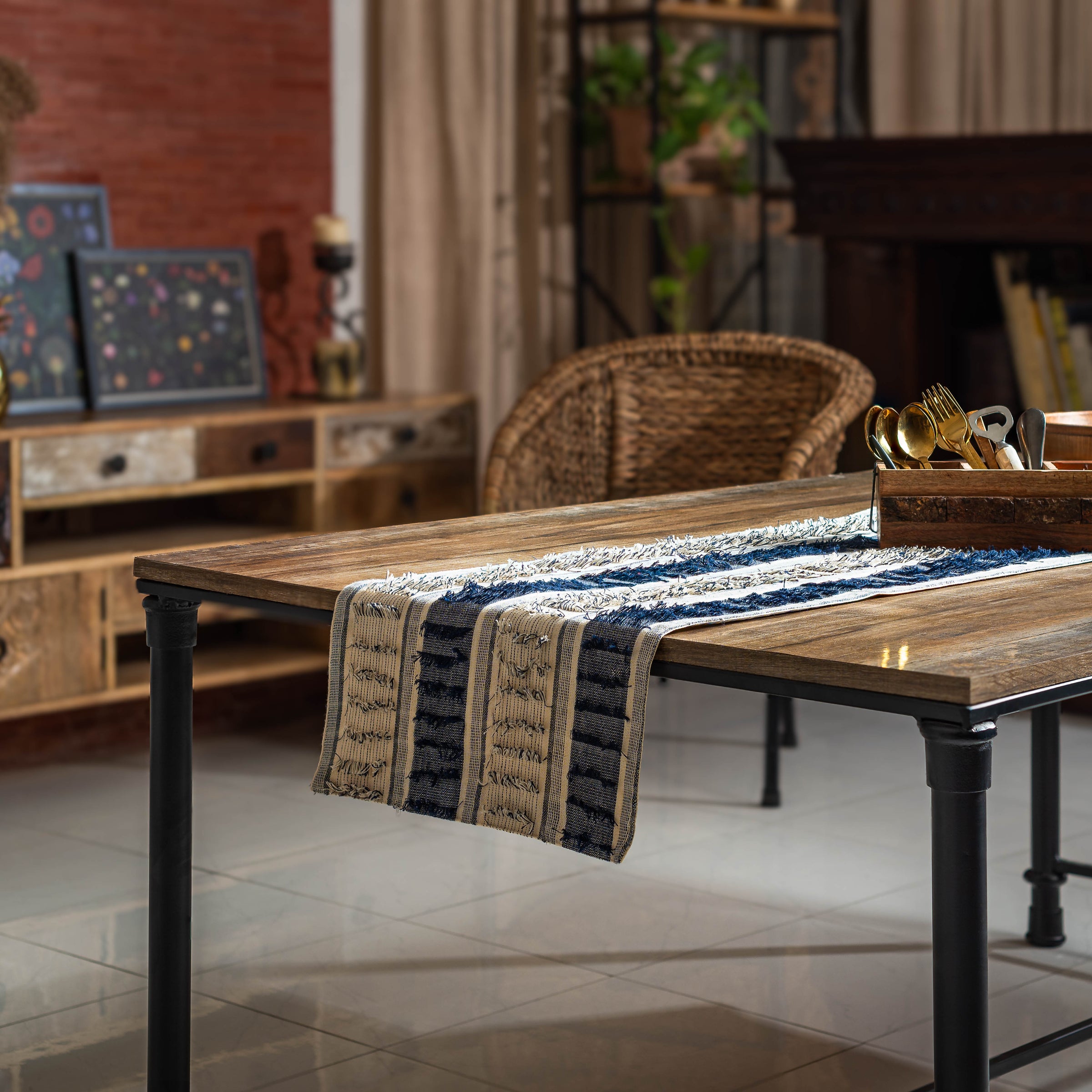 Amalfi Table Runner